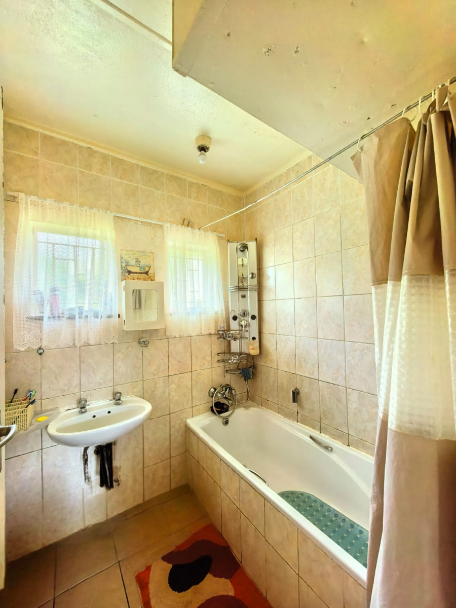 3 Bedroom Property for Sale in Sasolburg Ext 12 Free State